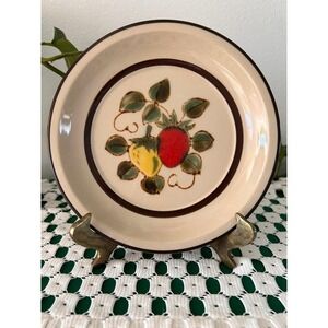 Vintage Sears Roebuck Strawberries Stoneware Plates Set of 4 Japan 7.5in